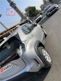 تۆیۆتا یاریس کرۆس